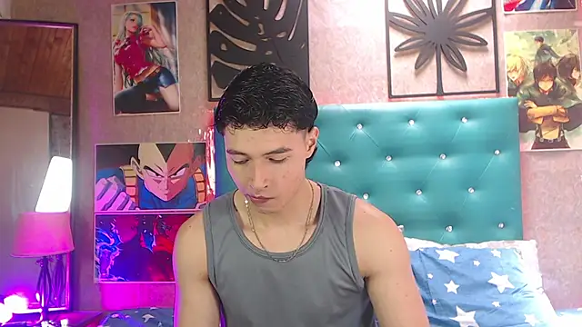 Snapshot of LiamAndrewzz chatting on September 18, 2025, 5:59 pm LiamAndrewzz online show from September 18, 2025, 5:59 pm