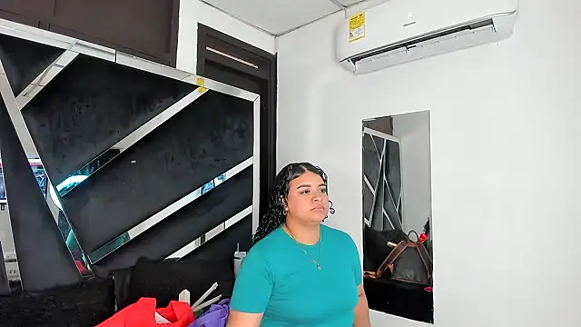 Rubyxht online show from March 3, 2026, 12:44 pm