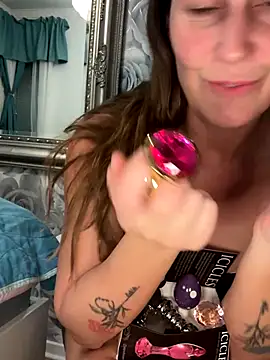 NymphoSwede online show from October 20, 2025, 9:48 pm