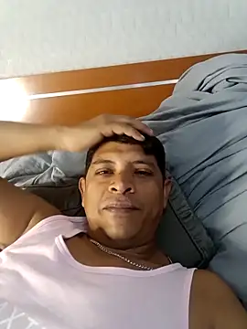 Snapshot of Odin-2121 chatting on February 28, 2025, 3:59 pm Odin-2121 online show from February 28, 2025, 3:59 pm