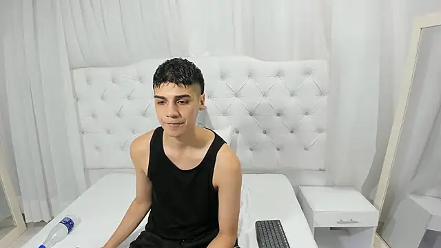 frank jhonsson online show from January 14, 2026, 5:07 pm