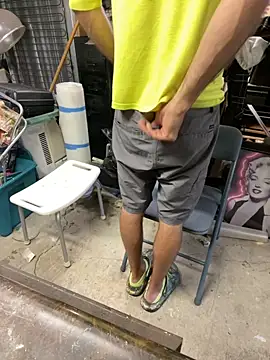 QueenM3 online show from October 2, 2025, 8:16 pm