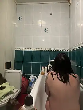 Naughtbaby 2025 online show from October 26, 2025, 12:33 pm