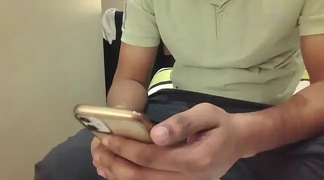 Snapshot of gurgaonplayboy88 chatting on March 2, 2025, 12:54 pm gurgaonplayboy88 online show from March 2, 2025, 12:54 pm