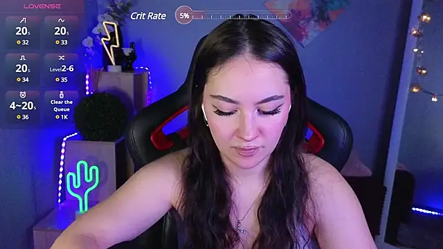 AshleySkott  online show from February 21, 2025, 10:28 am