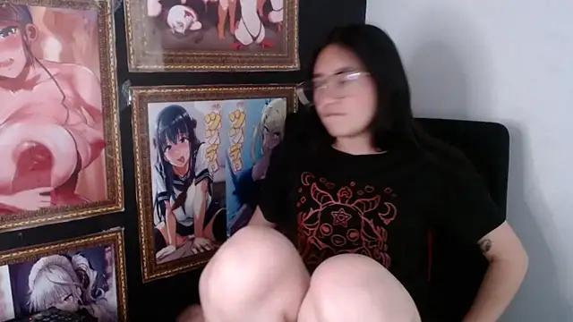 Arielle lov online show from March 5, 2025, 6:01 pm