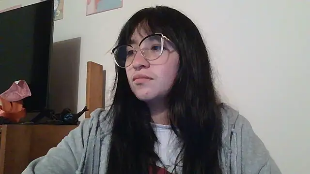 Arielle lov online show from January 7, 2026, 2:03 am