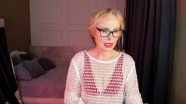 Sandra Kind online show from March 13, 2025, 5:33 am