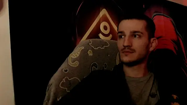 yoyoboy988 online show from February 21, 2026, 10:33 pm