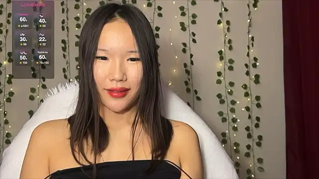Snapshot of Asian_Vi chatting on September 13, 2025, 4:51 pm Asian Vi online show from September 13, 2025, 4:51 pm