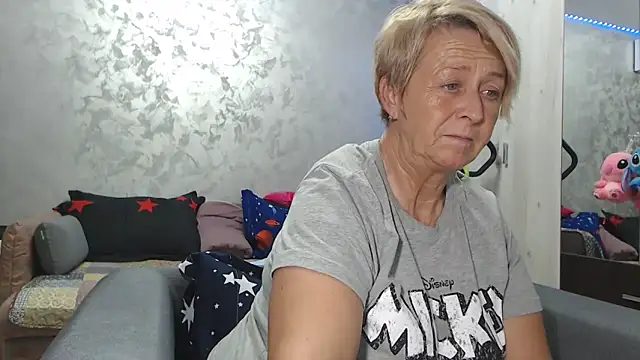 RosesandLillies online show from March 28, 2026, 5:45 pm