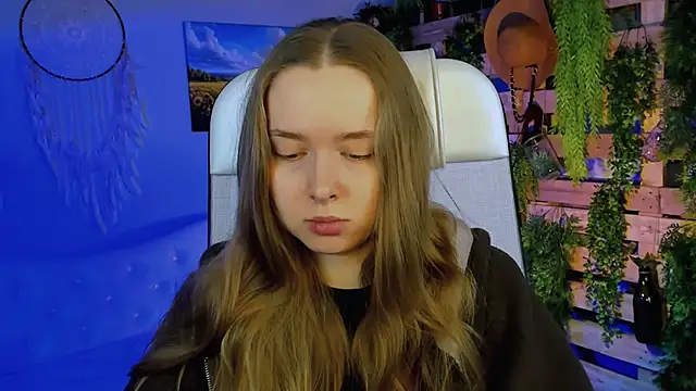 JenniferGraces online show from January 12, 2026, 8:19 am