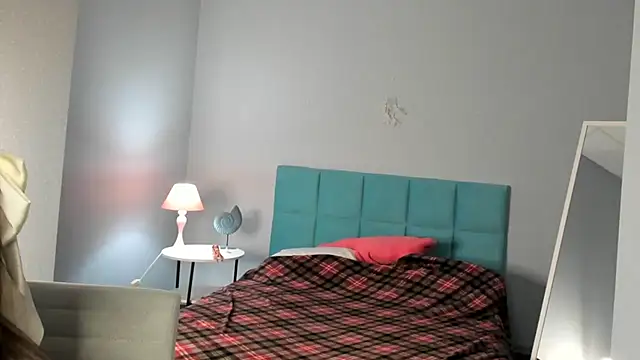 boozekirs  online show from November 28, 2025, 3:20 am