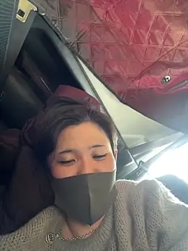 Snapshot of chiba_chan chatting on March 9, 2025, 12:42 am chiba chan online show from March 9, 2025, 12:42 am