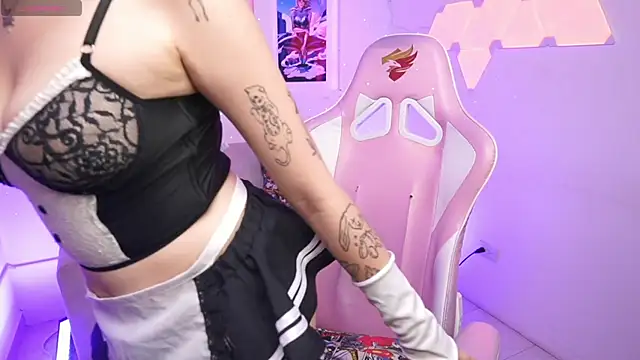 SaharaKramer online show from February 20, 2025, 7:19 pm