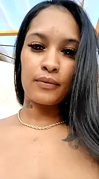 Snapshot of Alejandra_Acevedo chatting on February 19, 2025, 10:09 pm Alejandra Acevedo online show from February 19, 2025, 10:09 pm