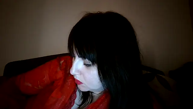 Snapshot of KamillaLaLove chatting on February 21, 2025, 8:05 pm KamillaLaLove online show from February 21, 2025, 8:05 pm