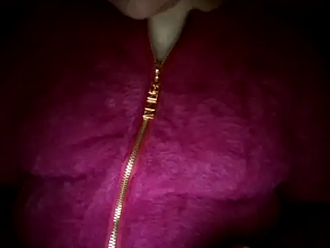 Snapshot of KamillaLaLove chatting on March 2, 2025, 1:49 pm KamillaLaLove online show from March 2, 2025, 1:49 pm