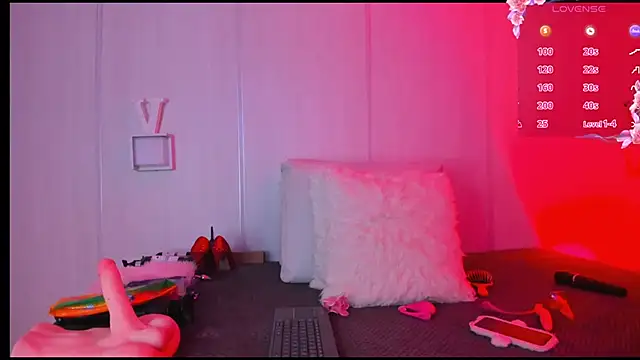 sasha riverss online show from October 11, 2025, 7:56 pm