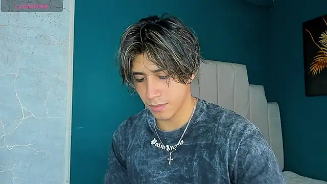 Snapshot of Allex_Cano chatting on October 11, 2025, 4:55 am Allex Cano online show from October 11, 2025, 4:55 am