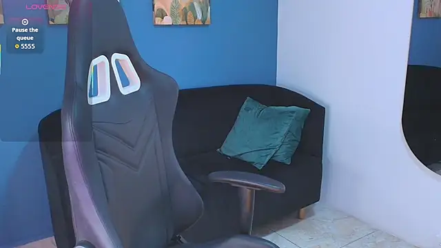 Snapshot of Zamira_Taylor chatting on October 27, 2025, 11:52 pm Zamira Taylor online show from October 27, 2025, 11:52 pm