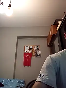 Snapshot of raskolnikovw chatting on January 5, 2026, 7:17 pm raskolnikovw online show from January 5, 2026, 7:17 pm