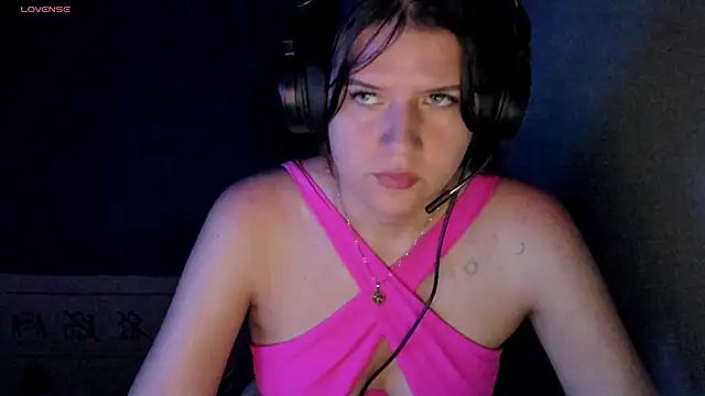 brii69 online show from March 7, 2025, 11:49 pm