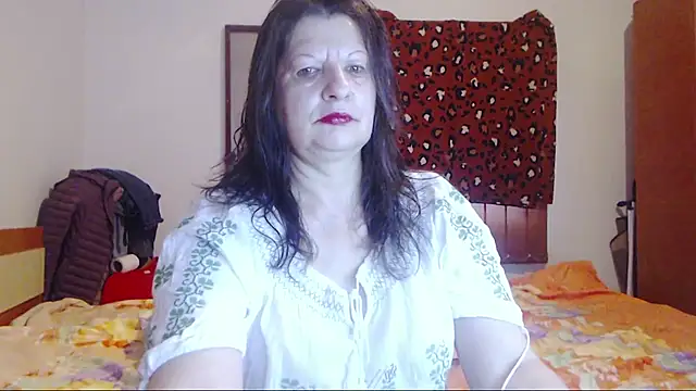 ExtasyMature online show from April 3, 2026, 5:05 am