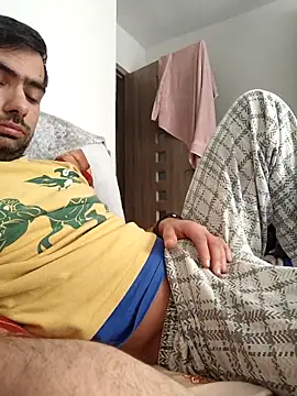 Snapshot of andreiiiii2025 chatting on February 24, 2025, 7:11 am andreiiiii2025 online show from February 24, 2025, 7:11 am