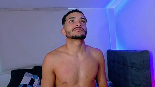 Snapshot of eross_chipre_ chatting on February 11, 2026, 8:58 pm eross chipre online show from February 11, 2026, 8:58 pm