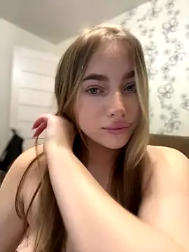Milana mil online show from October 17, 2025, 11:57 am