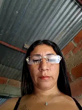 Snapshot of hot_veteran01 chatting on June 8, 2026, 9:15 pm hot veteran01 online show from June 8, 2026, 9:15 pm