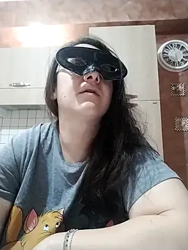 Dolcecurvy online show from October 22, 2025, 9:25 pm