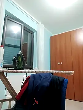 Dolcecurvy online show from November 8, 2025, 4:07 pm