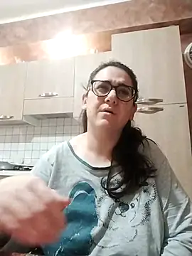 Dolcecurvy online show from December 17, 2025, 10:49 pm