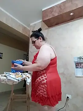 Dolcecurvy online show from July 24, 2026, 2:15 pm