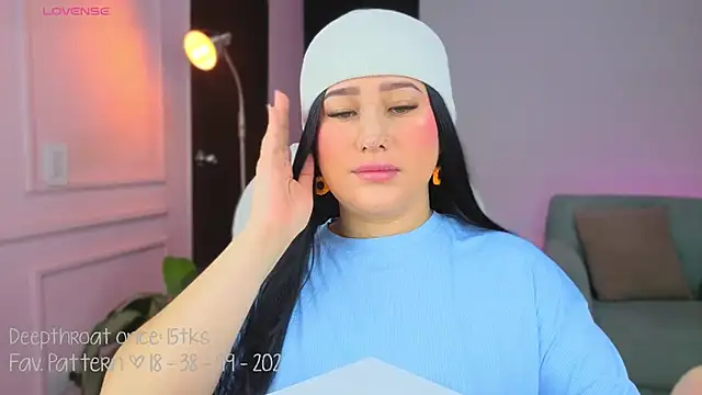 Snapshot of Leaa_Cox chatting on November 14, 2025, 3:27 am Leaa Cox online show from November 14, 2025, 3:27 am