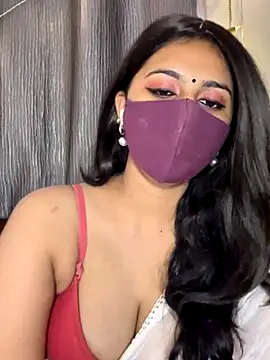 Snapshot of Dishasarmaa05 chatting on October 18, 2025, 10:32 pm Dishasarmaa05 online show from October 18, 2025, 10:32 pm