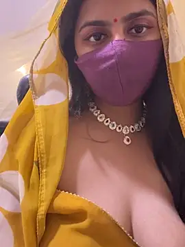 Snapshot of Dishasarmaa05 chatting on November 18, 2025, 4:00 pm Dishasarmaa05 online show from November 18, 2025, 4:00 pm