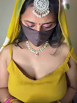 Dishasarmaa05 online show from February 7, 2026, 4:22 pm