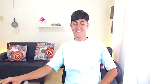 Snapshot of babymaik chatting on February 23, 2025, 4:24 pm babymaik online show from February 23, 2025, 4:24 pm