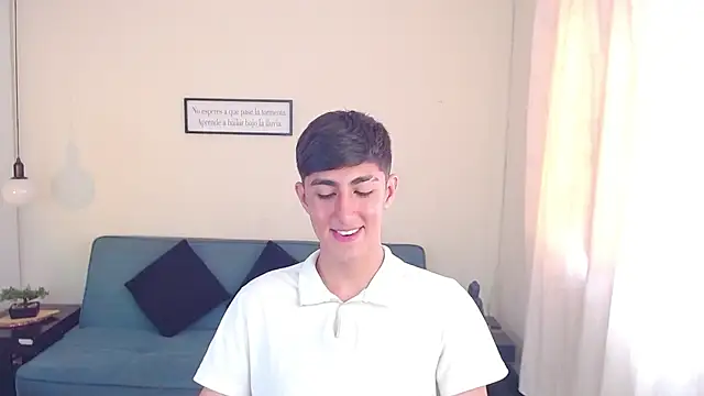 Snapshot of babymaik chatting on February 25, 2025, 4:42 pm babymaik online show from February 25, 2025, 4:42 pm