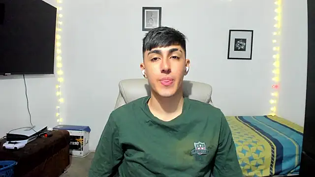 Snapshot of babymaik chatting on September 18, 2025, 8:55 pm babymaik online show from September 18, 2025, 8:55 pm