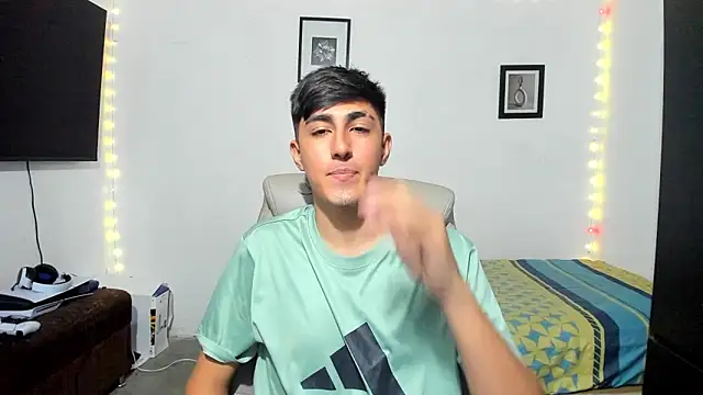 Snapshot of babymaik chatting on October 9, 2025, 8:51 pm babymaik online show from October 9, 2025, 8:51 pm