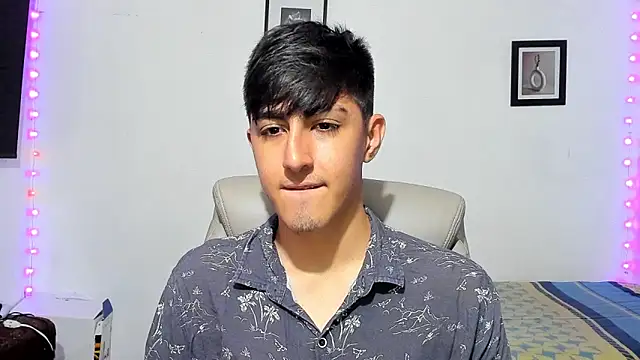 Snapshot of babymaik chatting on October 28, 2025, 10:23 pm babymaik online show from October 28, 2025, 10:23 pm