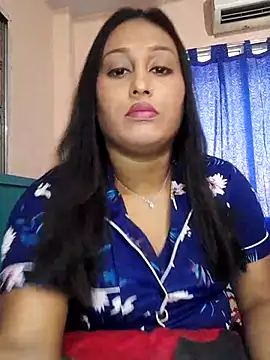 hotlovr online show from March 13, 2025, 3:22 am