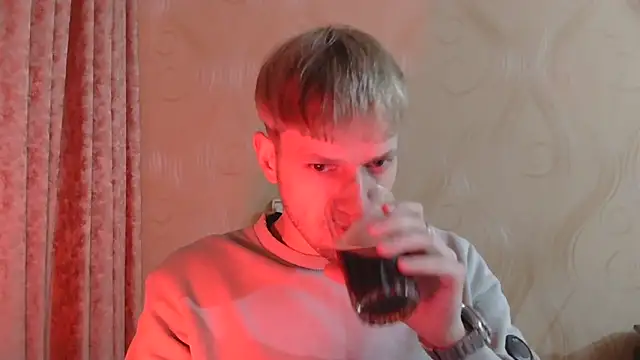 Snapshot of frama666 chatting on February 13, 2026, 5:20 pm frama666 online show from February 13, 2026, 5:20 pm