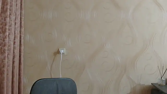 Snapshot of frama666 chatting on March 9, 2026, 6:56 pm frama666 online show from March 9, 2026, 6:56 pm