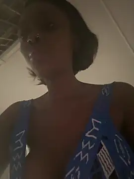 Snapshot of xxTatiannaxx chatting on June 29, 2026, 11:16 pm xxTatiannaxx online show from June 29, 2026, 11:16 pm