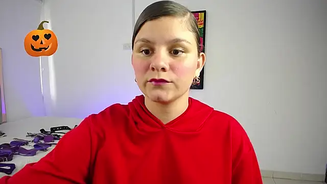 ValeAmayaa online show from October 12, 2025, 8:19 pm
